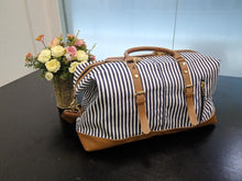 Charger l'image dans la galerie, JEANNE | Nouvelle valise de voyage en cuir et toile | Style informel