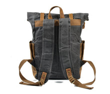 Cargar imagen en el visor de la galería, Canterbury - Mochila militar para uso diario - 4 colores