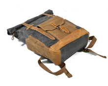 Cargar imagen en el visor de la galería, Canterbury - Mochila militar para uso diario - 4 colores
